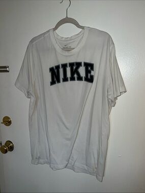 Nike Dri Fit Tee XL